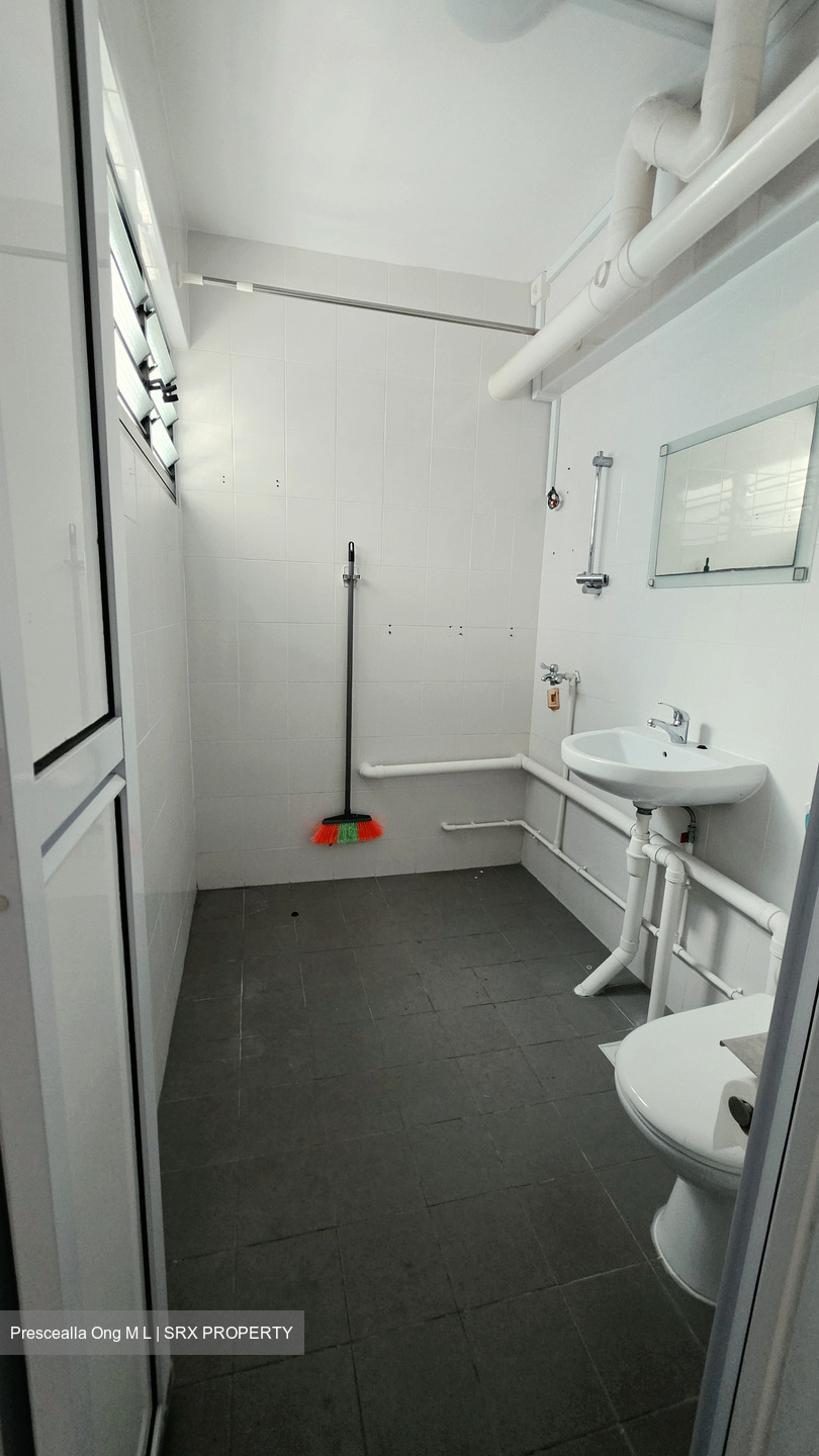 Blk 119 Bukit Batok West Avenue 6 (Bukit Batok), HDB 4 Rooms #579703351